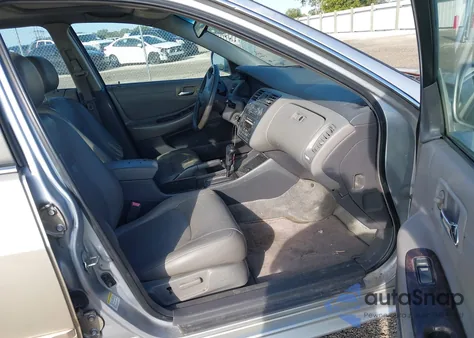 2002 Honda Accord 3.0 Ex from USA, damaged, VIN 1HGCG16502A017803